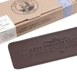 Captain Fawcett's Skinnetui Til Skjeggkam