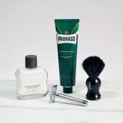 Introsett Til Tradisjonell Barbering